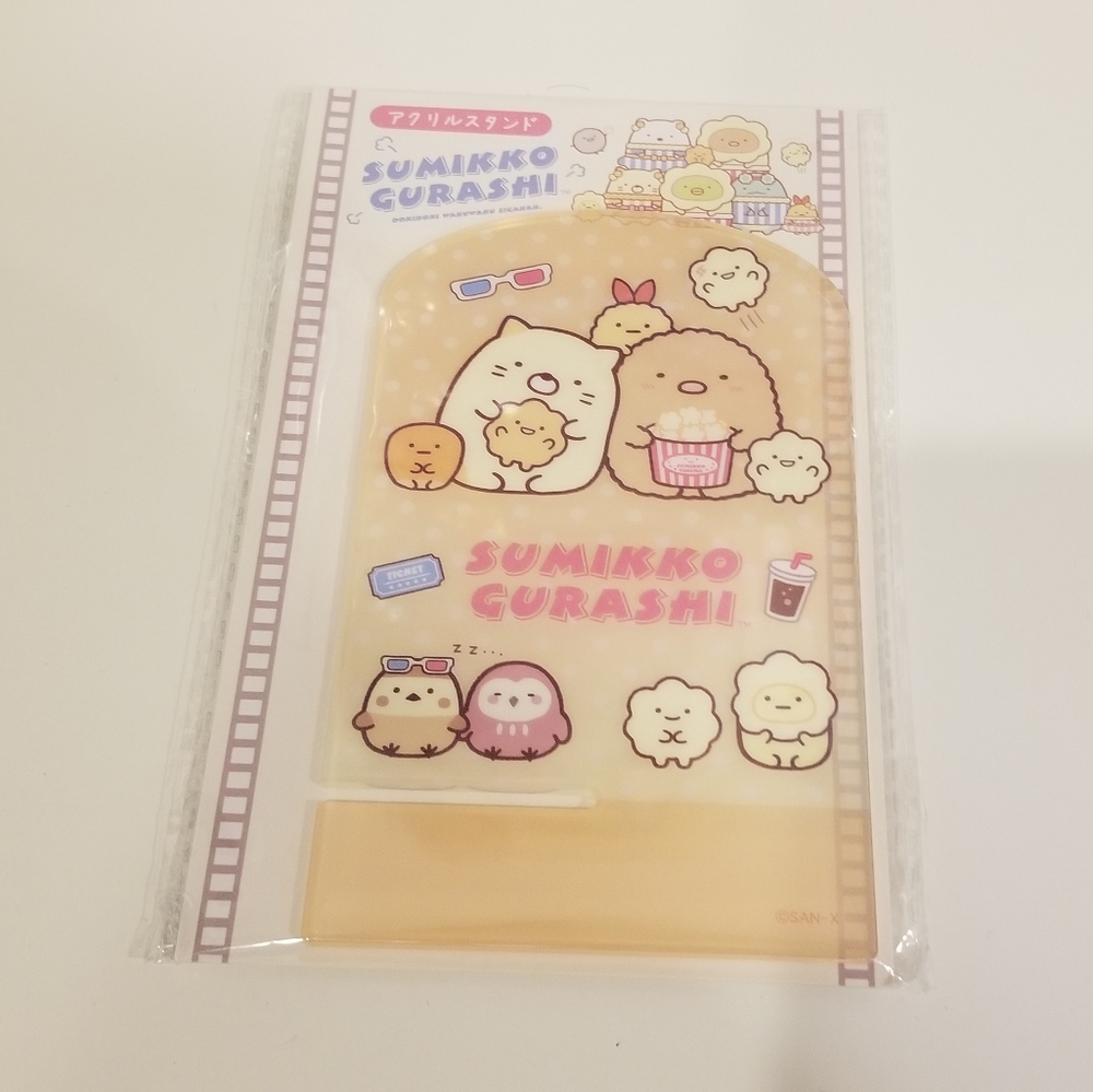 3/$20 🌺 Sumikko Gurashi orange acrylic phone stand